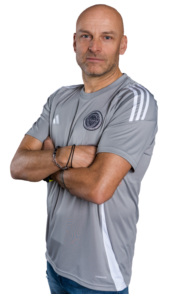 ADRIAN GUĽA