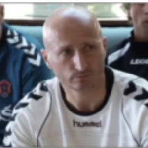 รูปโปรไฟล์ของ Ivan Vaňo